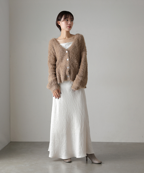 La TOTALITE（ラトータリテ）の「シャギーVネックカーディガン（カーディガン/ボレロ・レディース・チャコールグレー/ベージュ/ネイビー・FREE）」の8枚目の写真