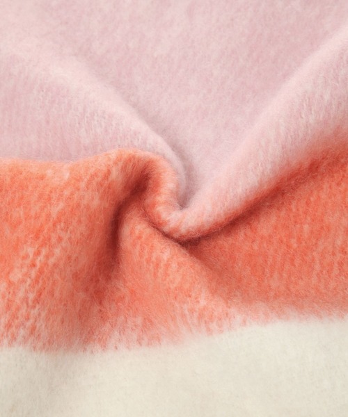 LAKOLE（ラコレ）の「ブークレーボーダーマフラー / 138790（マフラー・レディース・オフホワイト/イエロー/オレンジ・FREE）」の6枚目の写真