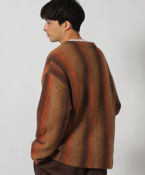 LAKOLE(ラコレ)の「グラデストライプカーディガン/146463(カーディガン/ボレロ・メンズ・ブラウン/ブルー/ブラック/グレー/パープル・MEDIUM/LARGE/X-LARGE)」の11枚目の写真
