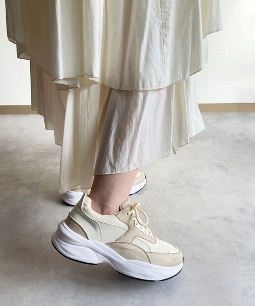 lus.（ラスドット）の「lus. カラーコンビダッドスニーカー（スニーカー・レディース・ベージュ/グレー・L/M/LL/S）」の16枚目の写真