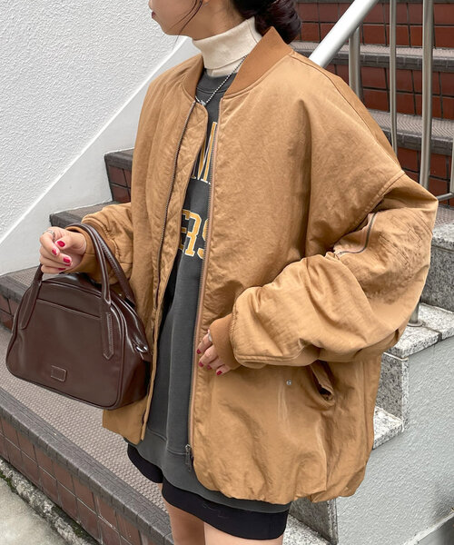 DISCOAT（ディスコート）の「【新色追加!/ユニセックス//WEB限定】メモリーボンバーブルゾン（ブルゾン・レディース・ネイビー/キャメル/アイボリー/ダークブラウン/ブラック・FREE）」の5枚目の写真