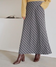 チェック柄ロングスカート