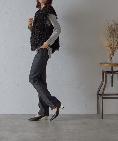 each（イーチ）の「ロングシャギークロップドタンクベスト（ベスト・レディース・アイボリー/ブラック/グレー・FREE）」の10枚目の写真