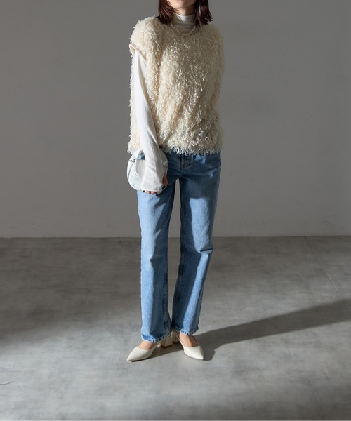 each（イーチ）の「ロングシャギークロップドタンクベスト（ベスト・レディース・アイボリー/ブラック/グレー・FREE）」の20枚目の写真