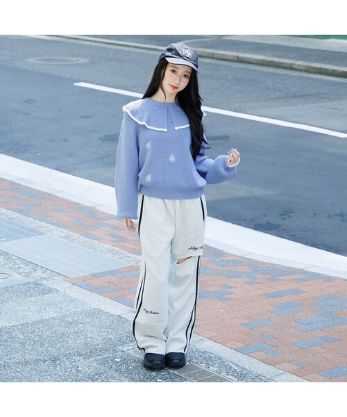 algy（アルジー）の「ビッグフリル衿ニット（ニット/セーター・キッズ・ブラック/ブルー/オフホワイト・SMALL/MEDIUM/X-SMALL/XX-SMALL）」の4枚目の写真