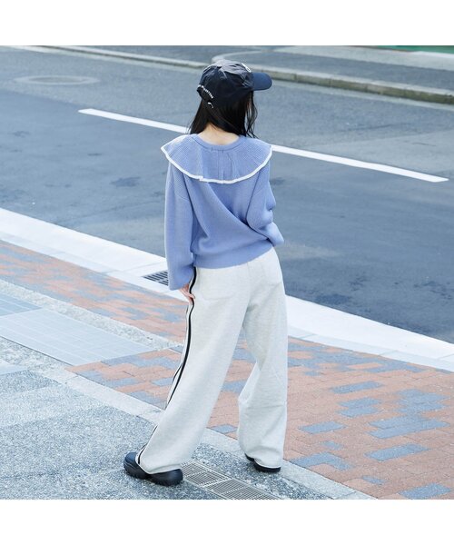 algy（アルジー）の「ビッグフリル衿ニット（ニット/セーター・キッズ・ブラック/ブルー/オフホワイト・SMALL/MEDIUM/X-SMALL/XX-SMALL）」の5枚目の写真