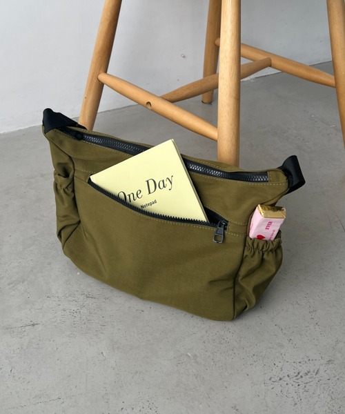 セール】ダブルポケットナイロンボディバッグ（ボディバッグ/ウエスト