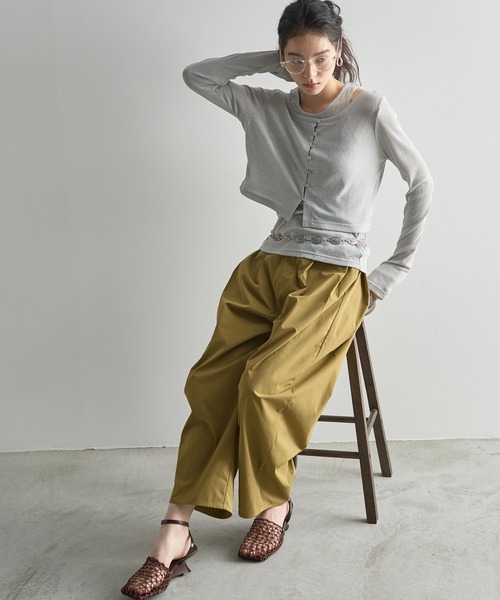 THE YOn（ザヨン）の「ツイルタックコクーンバレルパンツ（チノパンツ・レディース・ピンク/アイボリー/オリーブ/ブラック/ブラウン・FREE）」の18枚目の写真