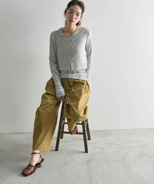 THE YOn（ザヨン）の「ツイルタックコクーンバレルパンツ（チノパンツ・レディース・ピンク/アイボリー/オリーブ/ブラック/ブラウン・FREE）」の20枚目の写真