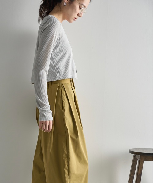 THE YOn（ザヨン）の「ツイルタックコクーンバレルパンツ（チノパンツ・レディース・ピンク/アイボリー/オリーブ/ブラック/ブラウン・FREE）」の10枚目の写真