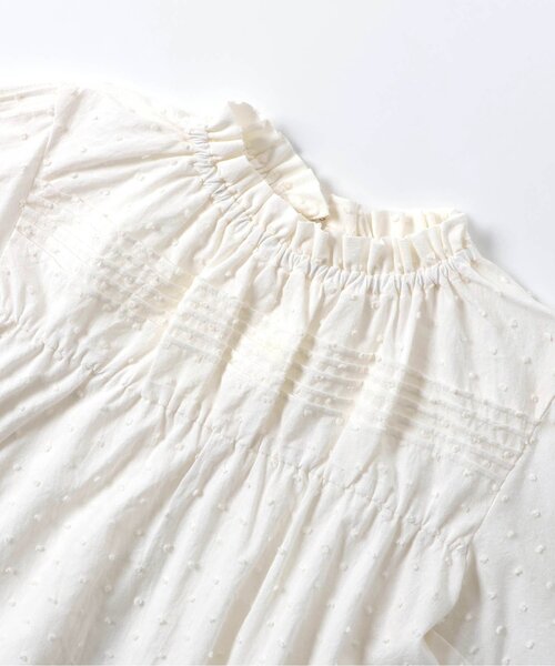 BREEZE(ブリーズ)の「【フォーマル対応】ピンタックブラウス(シャツ/ブラウス・キッズ・オフホワイト・130/120/110/100/90)」の3枚目の写真