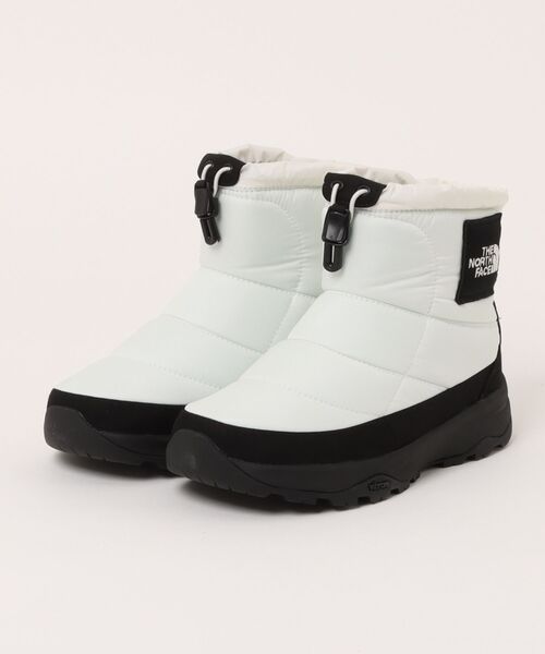 THE NORTH FACE(ザノースフェイス)の「THE NORTH FACE/ザ・ノースフェイス メンズ レディース ブーツ スノー 軽量 防滑 NSE WP LOGO SHORT ヌプシ ウォータープルーフ ロゴ ショート NF52280(スニーカー・メンズ・ブラウン系その他/ブラック/ホワイト・23cm/26cm/25cm/23.0cm/24.0cm/25.0cm/26.0cm/27.0cm/28.0cm/29.0cm/27cm)」の1枚目の写真