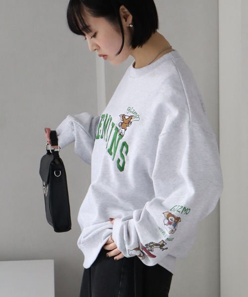 CORPUS TOKYO(コーパス トーキョー)の「【GREMLINS/グレムリン】裏毛 アーチロゴスウェット トレーナー(スウェット・メンズ・ライトグレー/チャコール/マスタード・L/M/LL)」の21枚目の写真