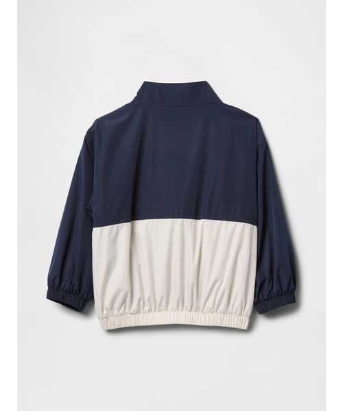 GAP（ギャップ）の「NYC GAPロゴ ウィンドブレーカー (幼児・ベビー)（ナイロンジャケット・キッズ・ネイビー/ベージュ・90cm/95cm/100cm/105cm/110cm/80ｃｍ）」の4枚目の写真