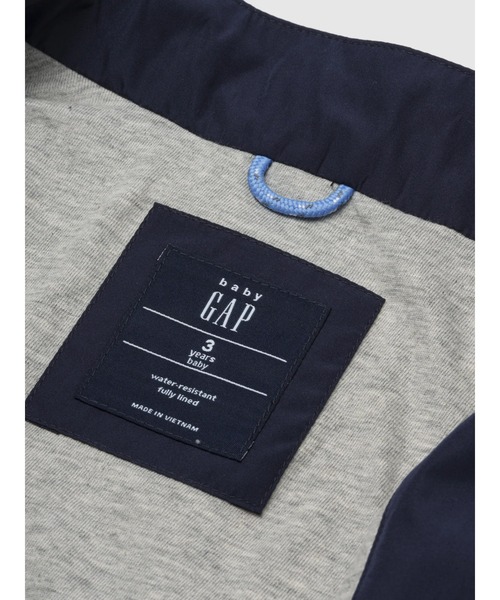 GAP（ギャップ）の「NYC GAPロゴ ウィンドブレーカー (幼児・ベビー)（ナイロンジャケット・キッズ・ネイビー/ベージュ・90cm/95cm/100cm/105cm/110cm/80ｃｍ）」の12枚目の写真