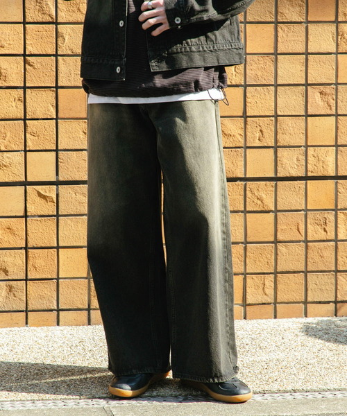 SENSE OF PLACE by URBAN RESEARCH（センスオブプレイスバイアーバンリサーチ）の「『ユニセックス』『セットアップ対応』ヴィンテージライクデニムワイドパンツ（デニムパンツ・メンズ・インディゴブルー/ブラック・MEDIUM/LARGE）」の4枚目の写真