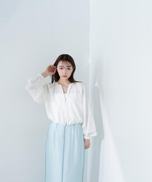 NATURAL BEAUTY BASIC（ナチュラルビューティーベーシック）の「◇【THINK NATURAL】シアークロップドブルゾン（ブルゾン・レディース・ベージュ/イエロー/ブラック/オフホワイト・MEDIUM/SMALL）」の11枚目の写真