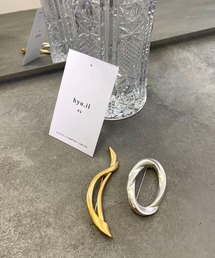 hyu,il（ヒュイル）の「MIX MATCH マットモーチフブローチ 2点SET（ブローチ/コサージュ）」