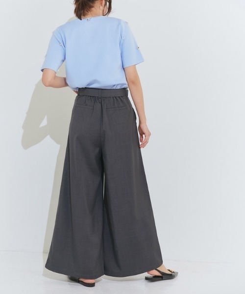 Pierrot(ピエロ)の「リネンライクベルト付きタックワイドパンツ(その他パンツ・レディース・チャコール/ベージュ・PM/M/L)」の7枚目の写真