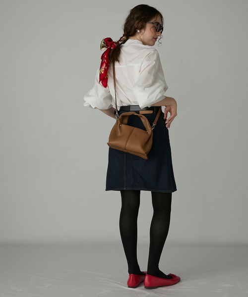 BONLECILL Marche(ボンルシールマルシェ)の「【BONLECILL Marche】2wayタックデザインワンハンドルバッグ/ショルダーバッグ(ハンドバッグ・レディース・ブラック/グレイッシュベージュ/キャメル・FREE)」の18枚目の写真