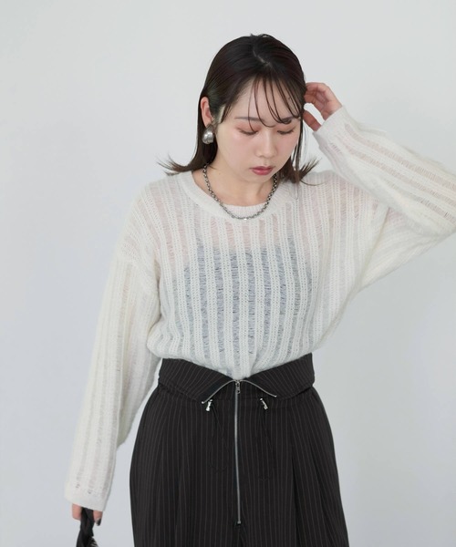 Leja（レジャ）の「【LEJA】メッシュプルオーバー透かし編みニットトップス（ニット/セーター・レディース・ホワイト・SMALL/MEDIUM）」の9枚目の写真