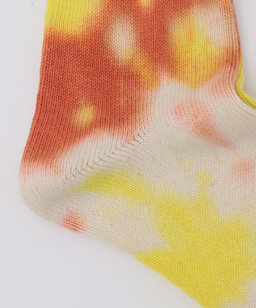 SHIPS（シップス）の「ANONYMOUS: タイダイ クルー ソックス（ソックス/靴下・メンズ・ダークグレー/オレンジ/パープル・ONE SIZE）」の5枚目の写真