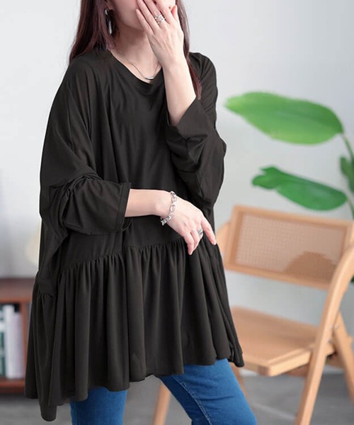 GOLDJAPAN(ゴールドジャパン)の「ストレッチカットシフォンペプラムチュニック【大きいサイズ対応】(チュニック・レディース・ブラック/オフホワイト/チャコール・LL~3L/4L~5L)」の3枚目の写真