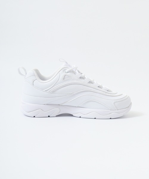 FILA(フィラ)の「FILA PROMENADE /プロムナード 厚底スニーカー(スニーカー・レディース・ブラック/ホワイト・26/25/24.5/24/23.5/27/23)」の16枚目の写真