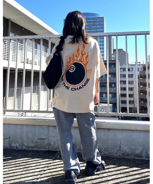 spiritoso(スピリトーゾ)の「ビリヤード両面プリント ビッグシルエットTシャツ(Tシャツ/カットソー・メンズ・ブラック/ライトベージュ/ホワイト・LARGE/MEDIUM)」の17枚目の写真
