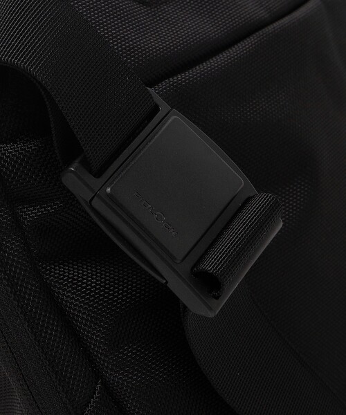 Aer(エアー)の「<Aer>DAY SLING 3 MAX 6L スリングバッグ(ショルダーバッグ・メンズ・ブラック・FREE)」の10枚目の写真