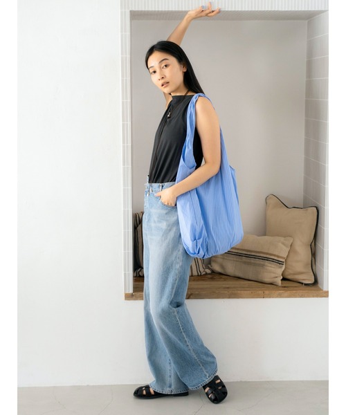 Ungrid（アングリッド）の「タックデザインラウンドバッグ（ハンドバッグ・レディース・ブラック/その他1/アイボリー・FREE）」の16枚目の写真