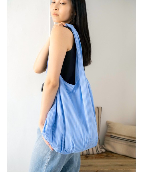 Ungrid（アングリッド）の「タックデザインラウンドバッグ（ハンドバッグ・レディース・ブラック/その他1/アイボリー・FREE）」の17枚目の写真