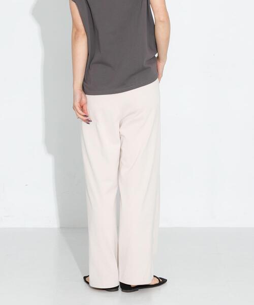 URBAN RESEARCH Sonny Label（アーバンリサーチサニーレーベル）の「『WEB限定』『UR TECH ひやサラクール』イージーワンタックパンツ（その他パンツ・レディース・ブラウン/ベージュ/ブラック・FREE）」の22枚目の写真