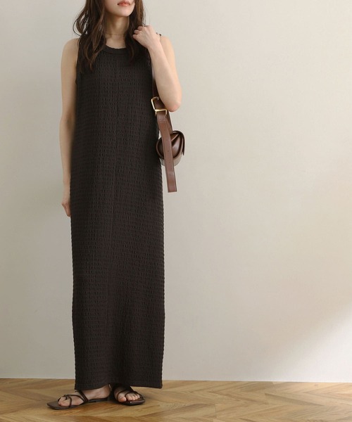 【限定1着】ハンドメイド　レディース　ノースリーブワンピース　リップル♬ セール】【NOAHL】ノースリーブリップルワンピース（ワンピース