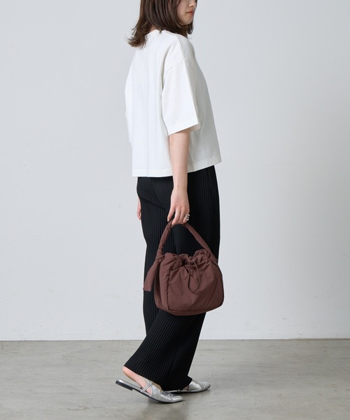 COLONY 2139（コロニートゥーワンスリーナイン）の「ナイロンドロスト