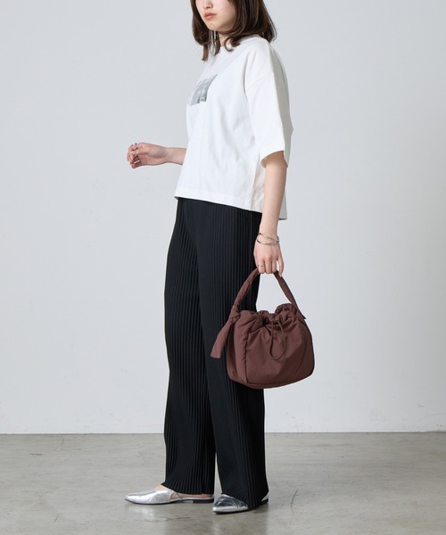 COLONY 2139(コロニートゥーワンスリーナイン)の「ナイロンドロストバッグ(ハンドバッグ・レディース・ブラウン/アイボリー/ブラック/サックスブルー・FREE)」の22枚目の写真