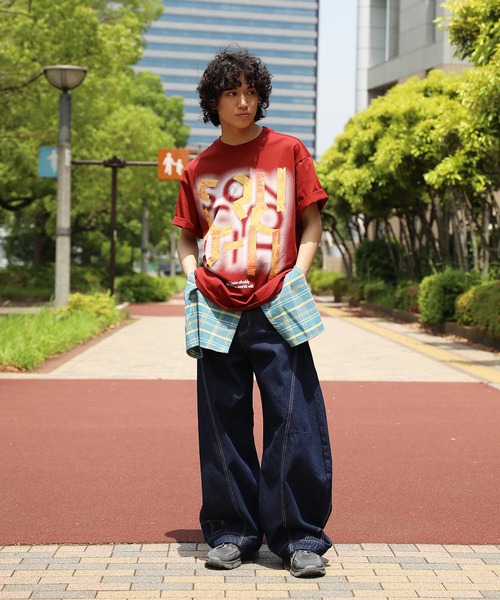 HOOK(フック)の「ミステリアスレタープリントTシャツ (SS)(Tシャツ/カットソー・メンズ・ホワイト系その他/ブラック系その他/レッド系その他/ホワイト系その他2/ホワイト系その他3/ホワイト系その他4/ホワイト系その他5/ブラック系その他2/ブラック系その他3/ブラック系その他4/ブラック系その他5/レッド系その他2/レッド系その他3・MEDIUM/LARGE)」の11枚目の写真