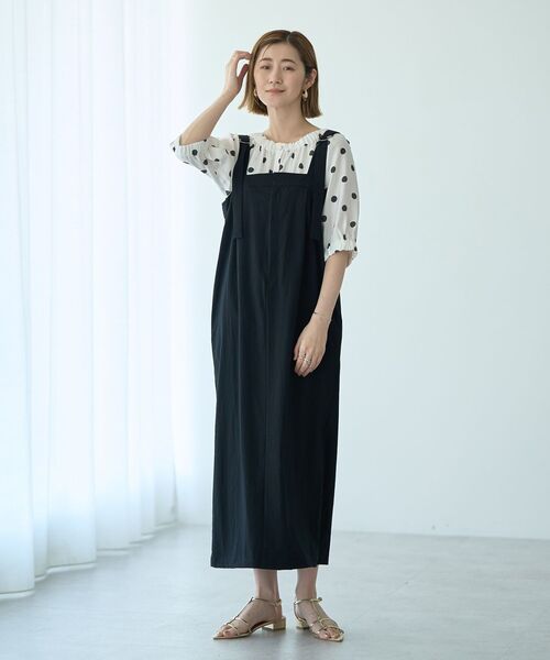 YECCA VECCA（イェッカヴェッカ）の「ドライタッチサロペットスカート（サロペット/オーバーオール・レディース・モカ/ブラック・FREE）」の5枚目の写真