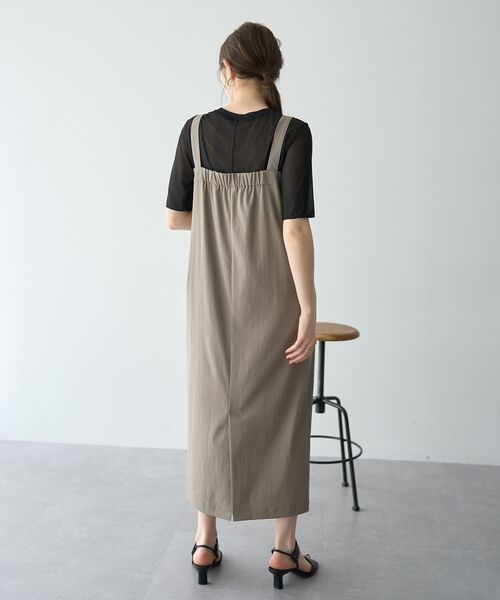 YECCA VECCA（イェッカヴェッカ）の「ドライタッチサロペットスカート（サロペット/オーバーオール・レディース・モカ/ブラック・FREE）」の12枚目の写真