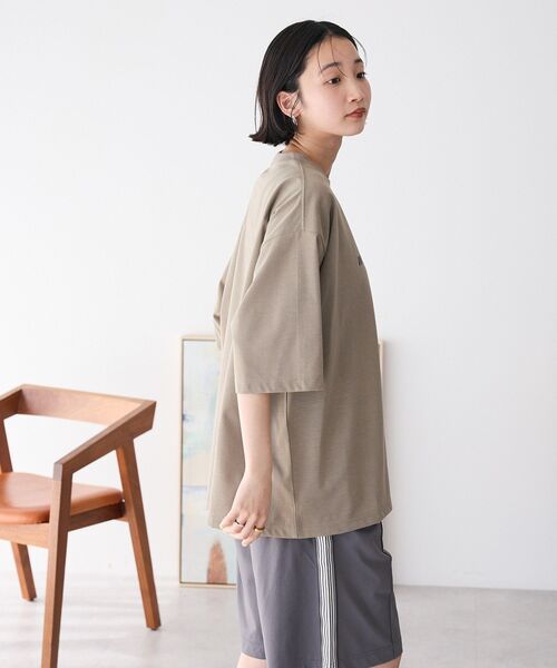 CRAFT STANDARD BOUTIQUE（クラフトスタンダードブティック）の「接触冷感/吸水速乾/UVカット DRY-MIX プリントTEE（Tシャツ/カットソー・レディース・ブラック/グレイッシュベージュ/オフホワイト・S/M/L）」の16枚目の写真