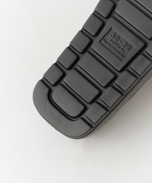 Chick(チック)の「Rubber thick-soled sandals / 厚底サンダル(サンダル・レディース・ブラック/ベージュ/ホワイト・24-24.5/23-23.5)」の10枚目の写真