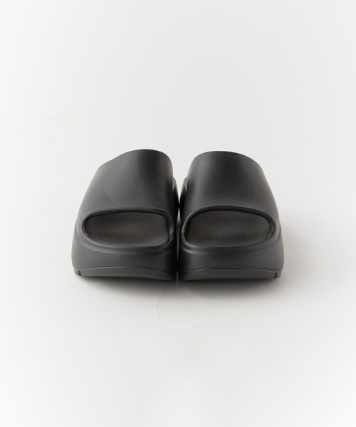 Chick(チック)の「Rubber thick-soled sandals / 厚底サンダル(サンダル・レディース・ブラック/ベージュ/ホワイト・24-24.5/23-23.5)」の6枚目の写真