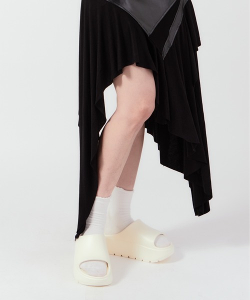 Chick(チック)の「Rubber thick-soled sandals / 厚底サンダル(サンダル・レディース・ブラック/ベージュ/ホワイト・24-24.5/23-23.5)」の20枚目の写真