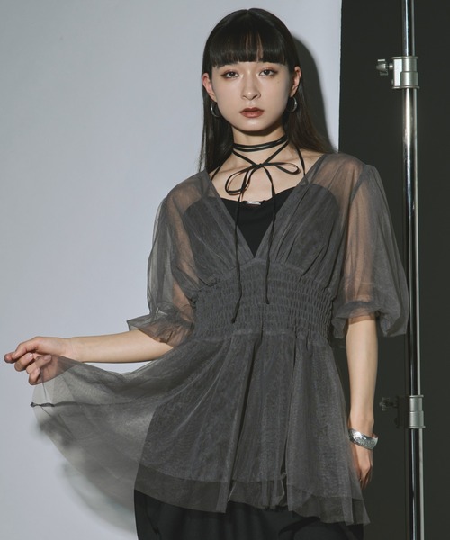 Ezick(エジック)の「Tulle layered ボリューム袖プルオーバー(その他トップス・レディース・ブラック/ワインレッド/グレー・FREE)」の12枚目の写真