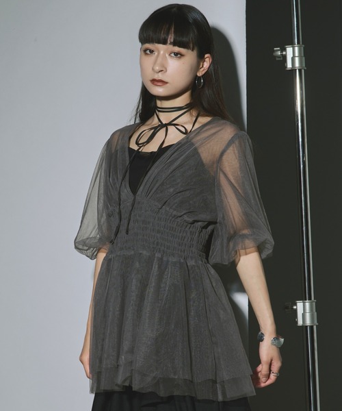 Ezick(エジック)の「Tulle layered ボリューム袖プルオーバー(その他トップス・レディース・ブラック/ワインレッド/グレー・FREE)」の13枚目の写真