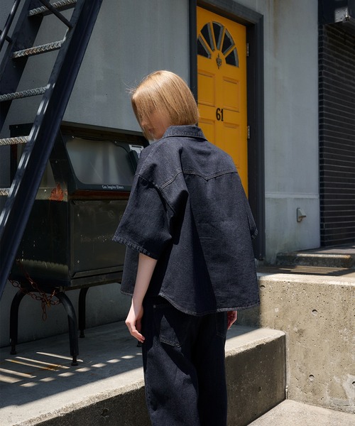 Regen Glanz(レーゲングランツ)の「slub denim shirt/スラブデニムシャツ(シャツ/ブラウス・メンズ・ネイビー/ブラック・MEDIUM/LARGE)」の21枚目の写真