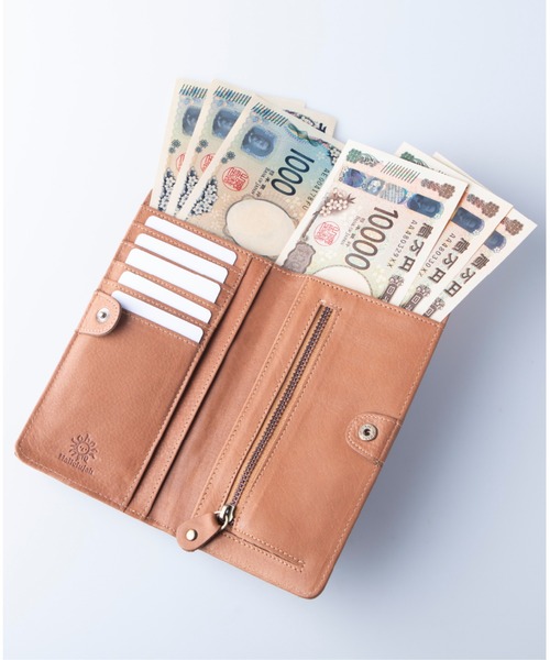 Hallelujah(ハレルヤ)の「スマホショルダー 財布一体型 Lilina ベジタブルタンニンレザー(ショルダーバッグ・レディース・ブラック/ピンクベージュ/ネイビー/グリーン/キャメル・FREE)」の8枚目の写真