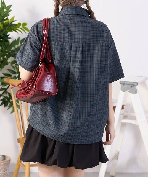 kutir（クティール）の「半袖アソートドロストリボンシャツ（シャツ/ブラウス・レディース・ボルドー/ベージュ/ライトブルー/オフホワイト/チャコールグレー・FREE）」の20枚目の写真