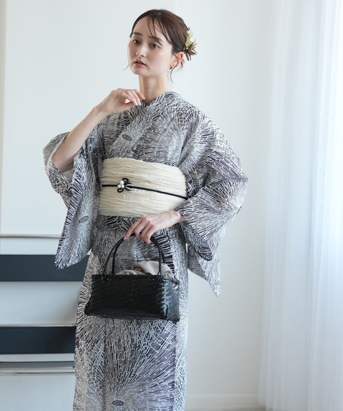 utatane(ウタタネ)の「竹かごバッグ+日本製注染生地あずま袋セット utatane 黒飴色 楊柳(かごバッグ・レディース・グレイッシュベージュ/オフホワイト・FREE)」の14枚目の写真