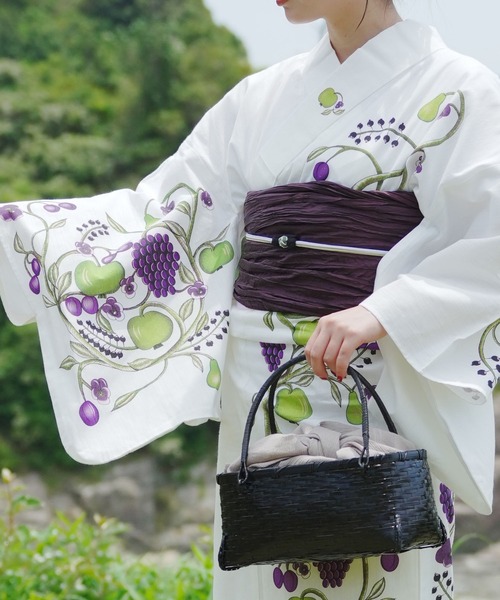 utatane(ウタタネ)の「竹かごバッグ+日本製注染生地あずま袋セット utatane 黒飴色 楊柳(かごバッグ・レディース・グレイッシュベージュ/オフホワイト・FREE)」の15枚目の写真